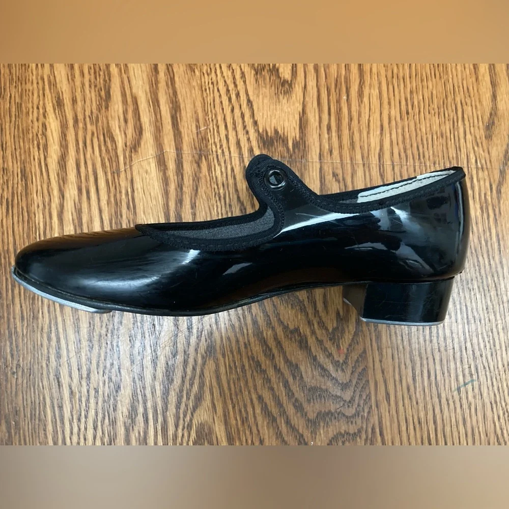 Black Faux Patent Leather Mary Jane Tap Shoes with Silver Bows